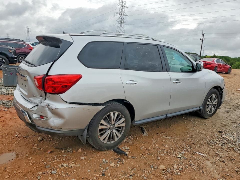 2017 NISSAN PATHFINDER S 3