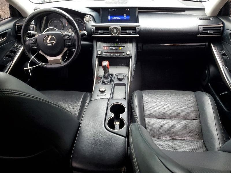 2017 LEXUS IS 200T 8