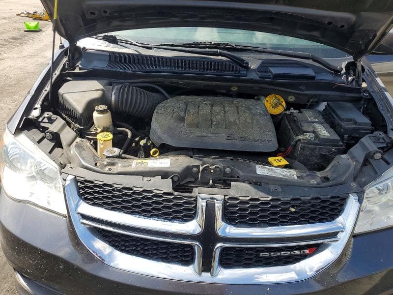 2020 DODGE GRAND CARAVAN SE 12