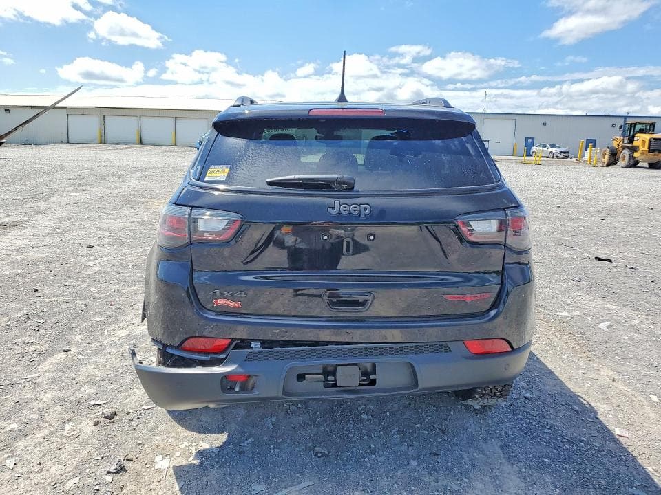 2024 JEEP COMPASS TRAILHAWK 6