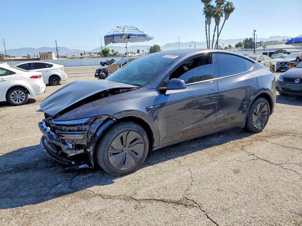 2026 TESLA MODEL Y - 1