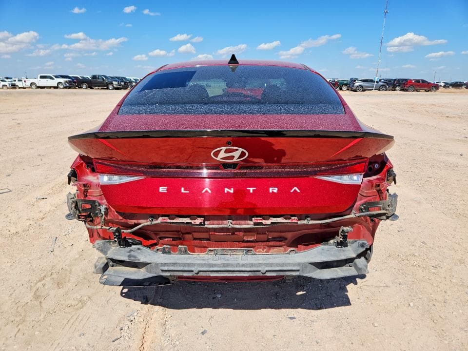 2025 HYUNDAI ELANTRA SEL SPORT 6
