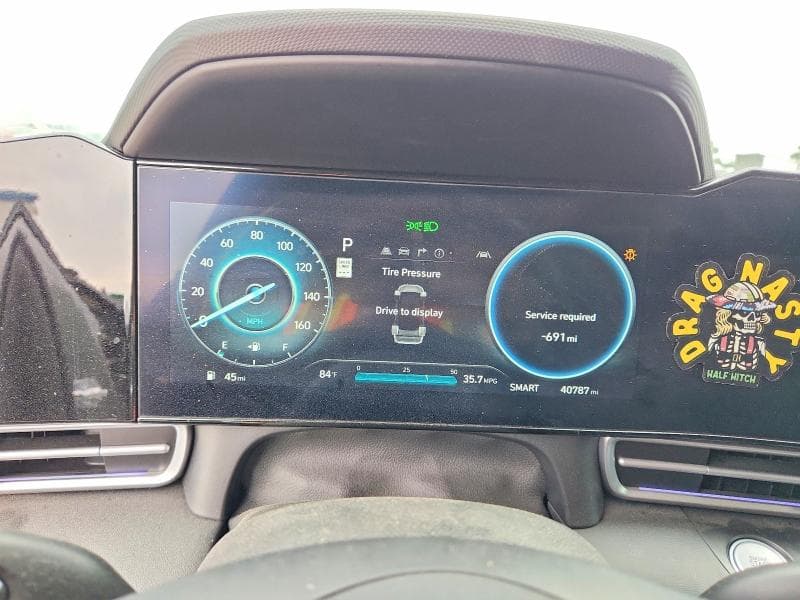 2025 HYUNDAI ELANTRA SEL 9