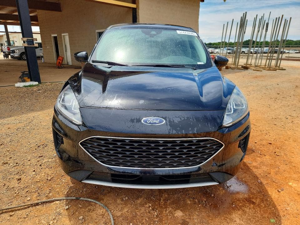 2021 FORD ESCAPE SE 5