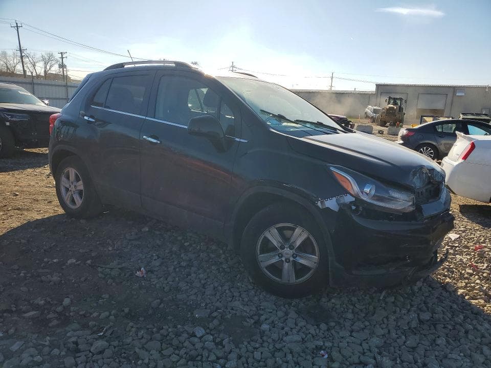2020 CHEVROLET TRAX 1LT 4