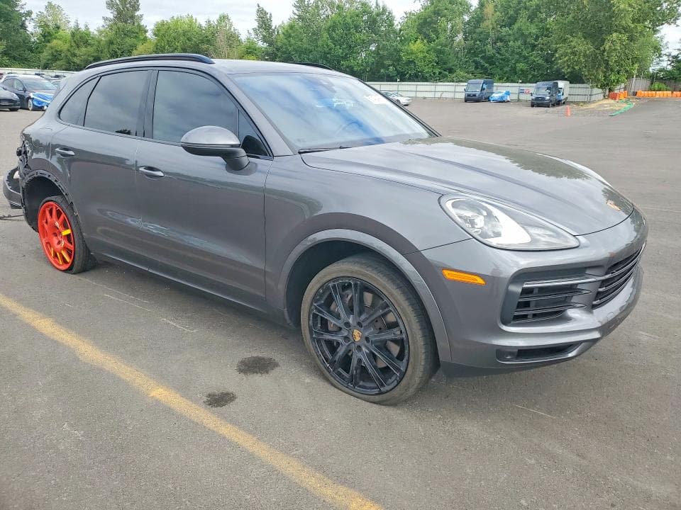 2022 PORSCHE CAYENNE 4