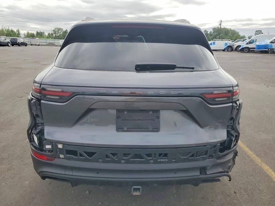 2022 PORSCHE CAYENNE 6