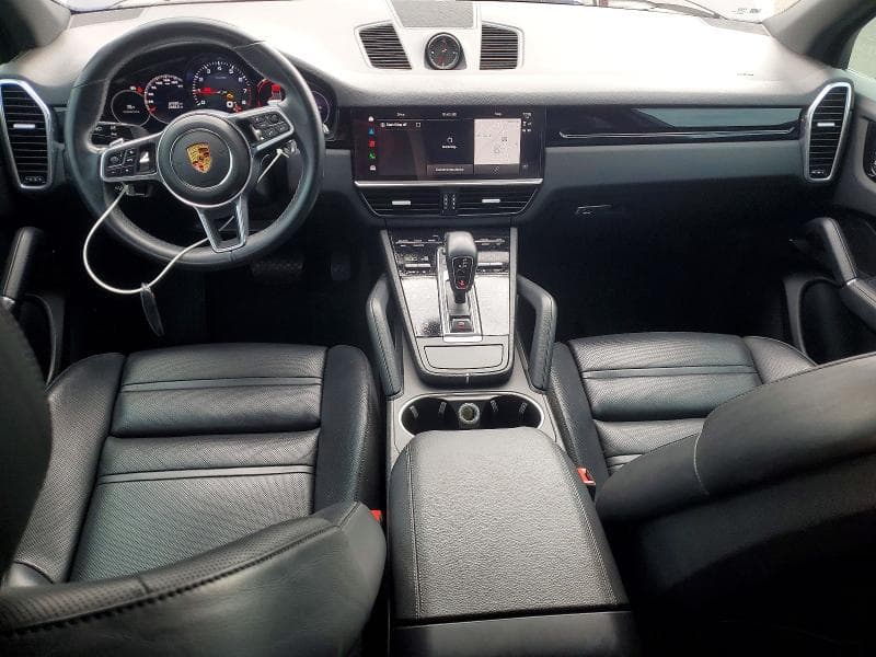 2022 PORSCHE CAYENNE 8
