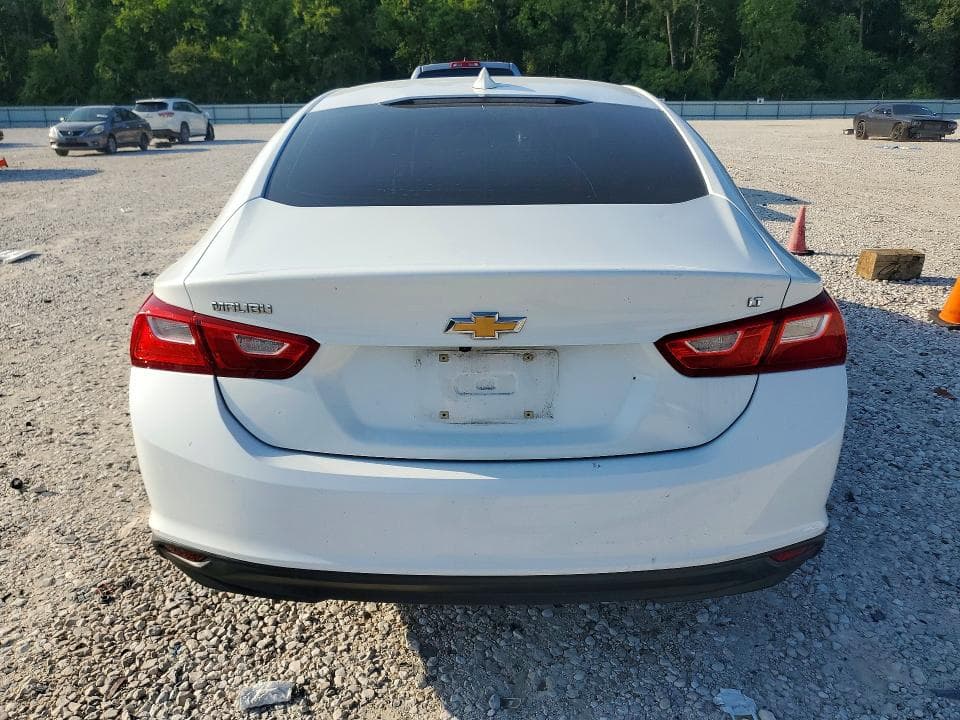 2017 CHEVROLET MALIBU LT LT 6