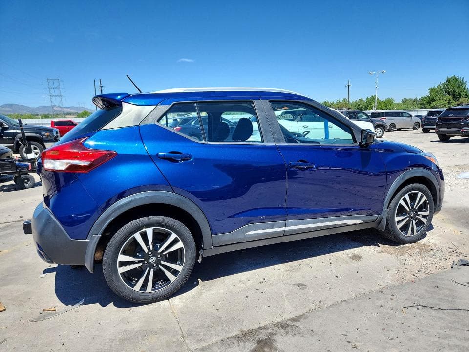 2018 NISSAN KICKS SR 3