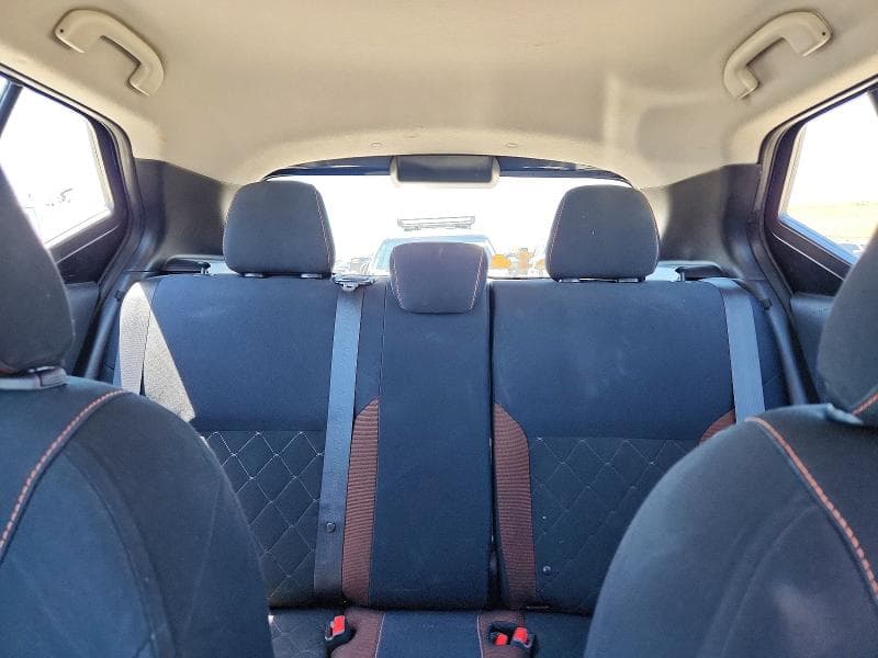 2018 NISSAN KICKS SR 10