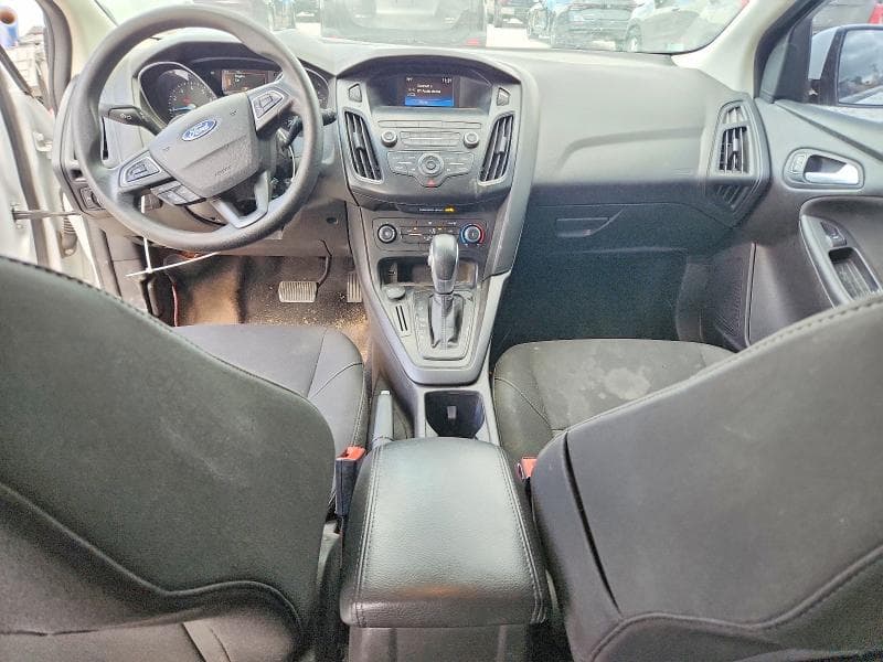 2018 FORD FOCUS SE 9