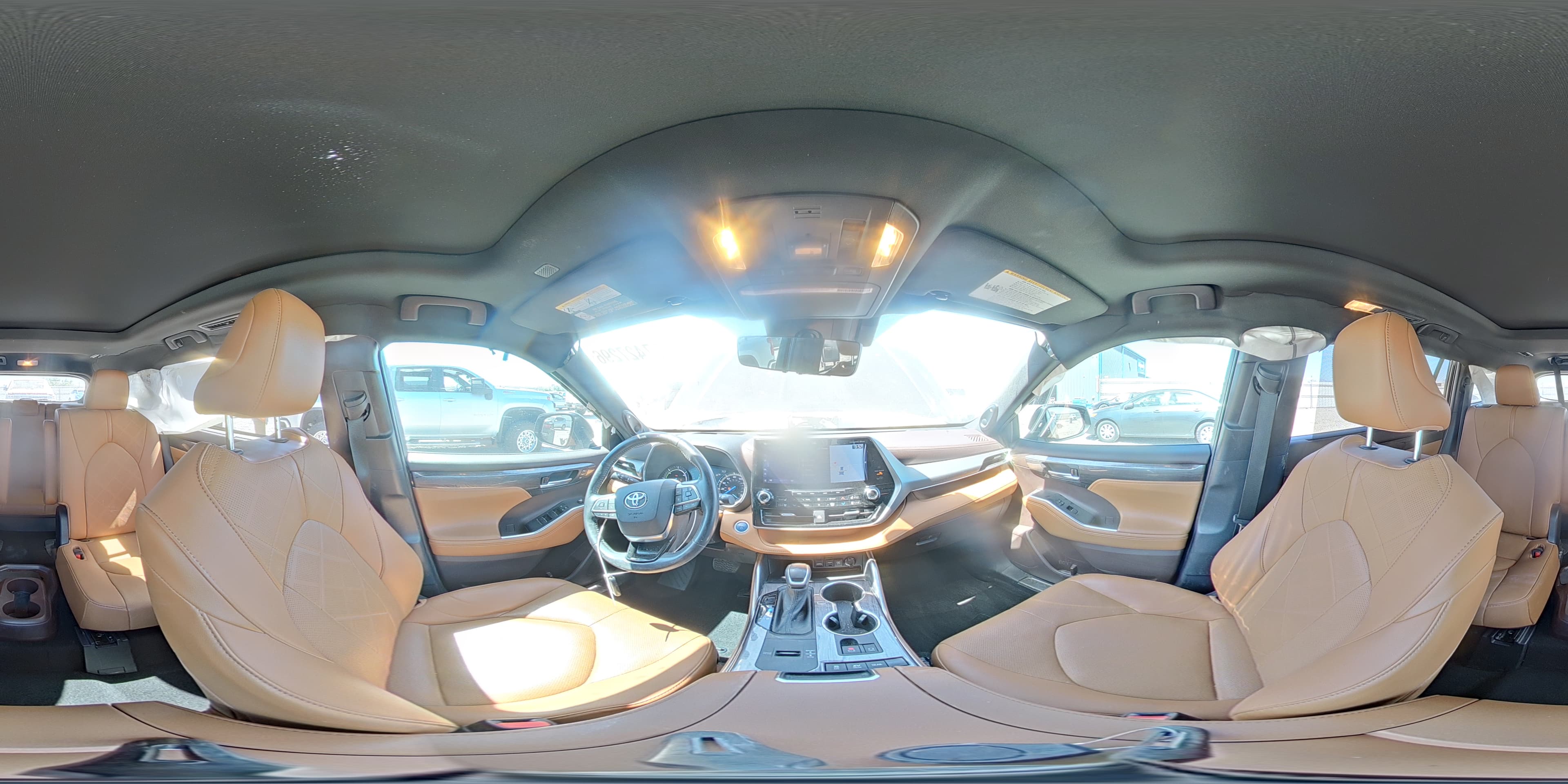 2021 TOYOTA HIGHLANDER HYBRID PLATINUM HYBRID PLATINUM 16