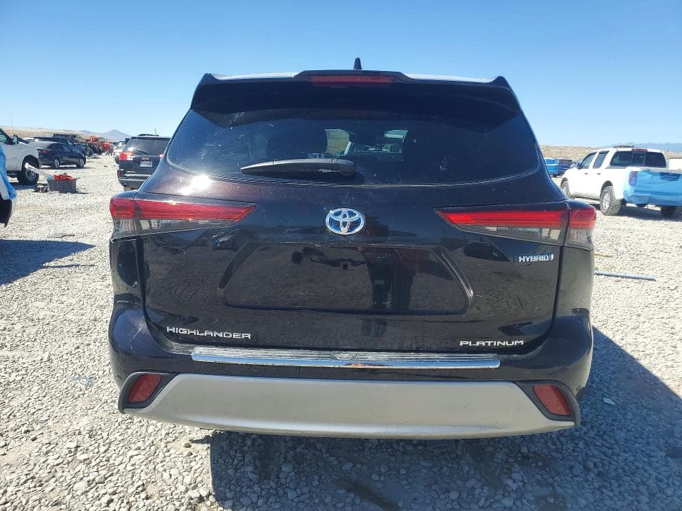 2021 TOYOTA HIGHLANDER HYBRID PLATINUM HYBRID PLATINUM 6