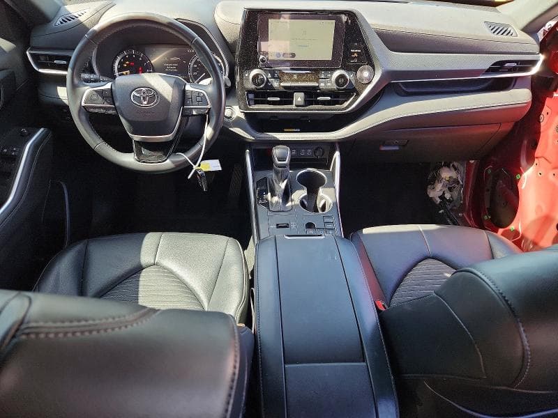 2023 TOYOTA HIGHLANDER XSE 8