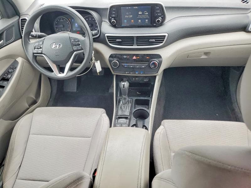 2020 HYUNDAI TUCSON SE 8