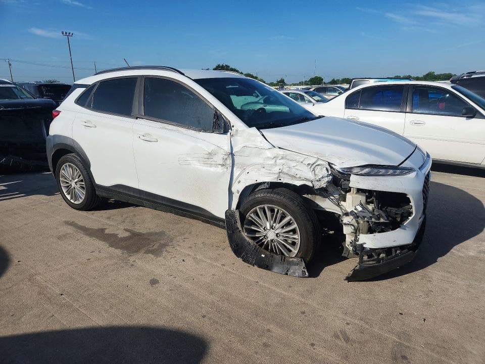2020 HYUNDAI KONA SEL 4