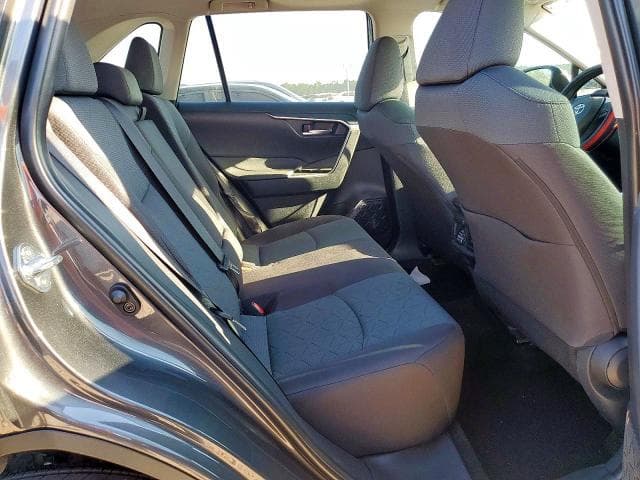 2025 TOYOTA RAV4 XLE 11