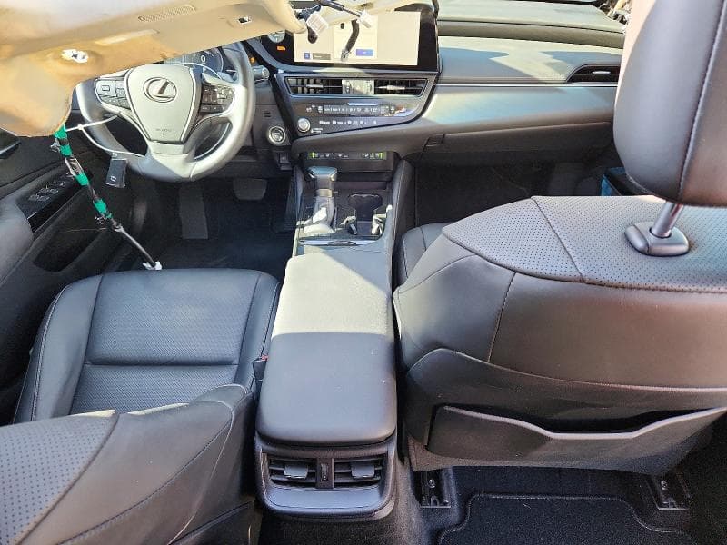 2023 LEXUS ES 300H BASE 8