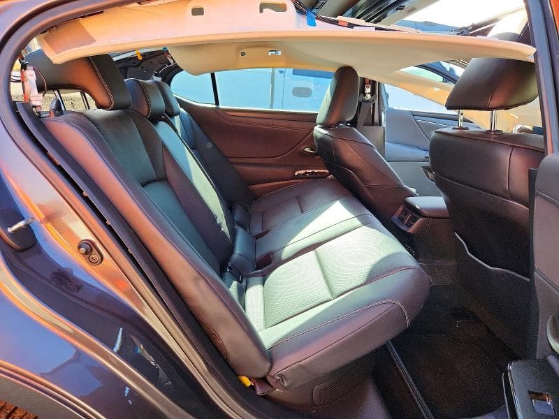 2023 LEXUS ES 300H BASE 10