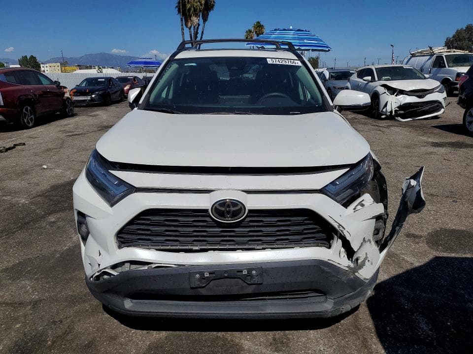 2023 TOYOTA RAV4 XLE PREMIUM 5