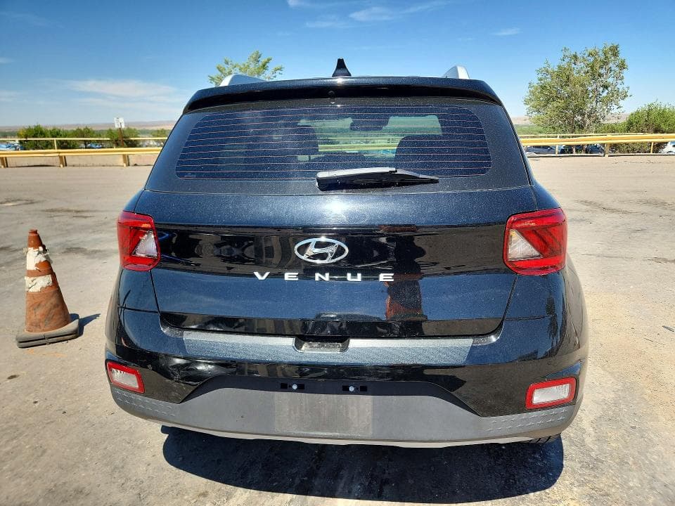 2022 HYUNDAI VENUE SEL 6