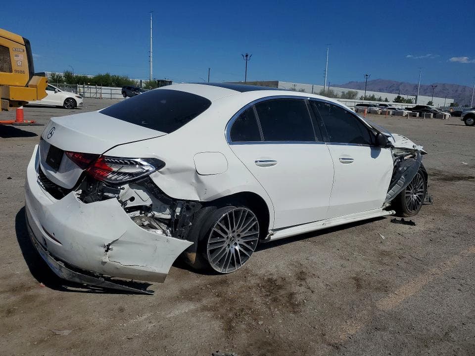 2023 MERCEDES-BENZ C 300 3