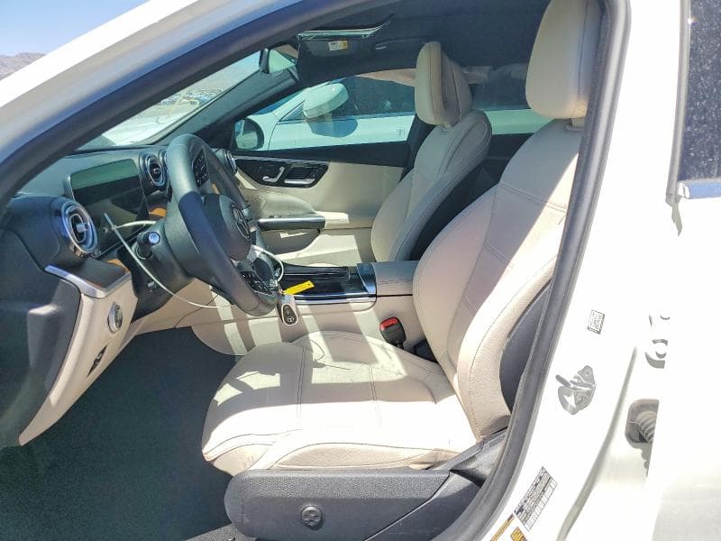 2023 MERCEDES-BENZ C 300 7