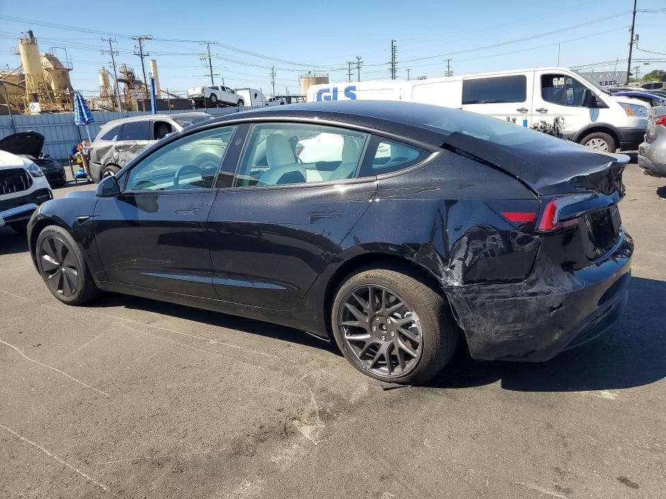 2025 TESLA MODEL 3 2