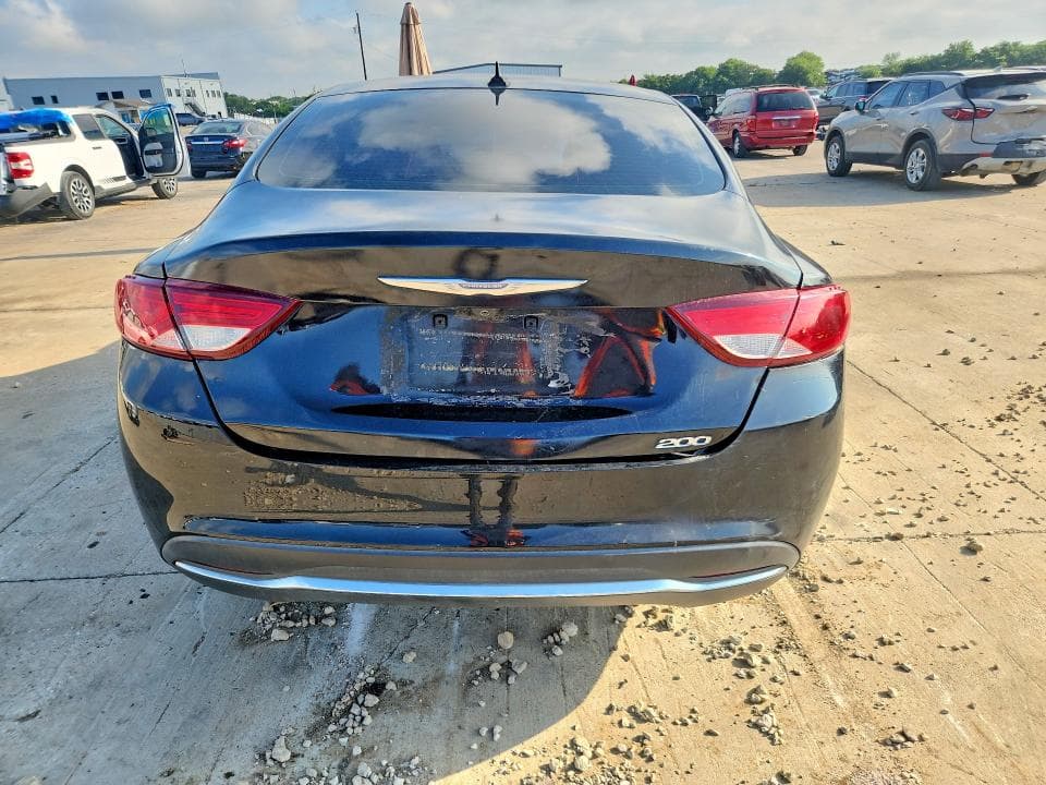 2017 CHRYSLER 200 LIMITED 6