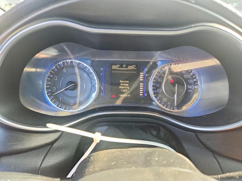 2017 CHRYSLER 200 LIMITED 9