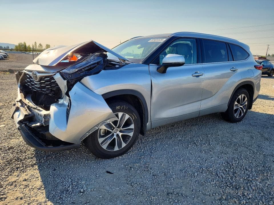 2020 TOYOTA HIGHLANDER XLE XLE - 1