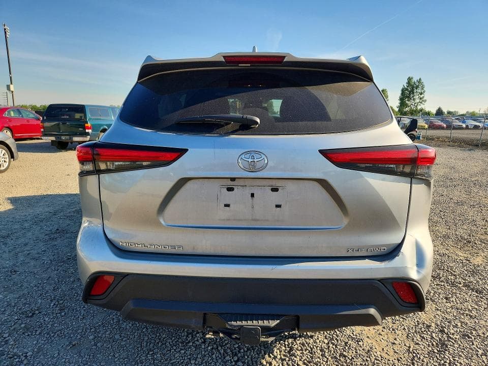 2020 TOYOTA HIGHLANDER XLE XLE 6
