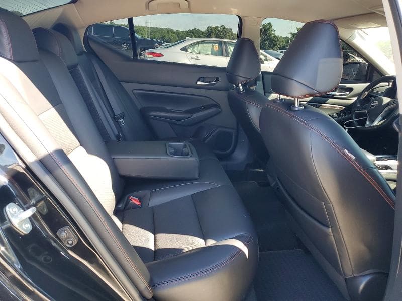 2023 NISSAN ALTIMA SR 10