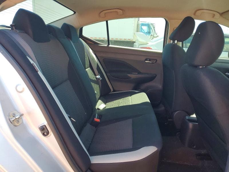 2021 NISSAN VERSA SV SV 10