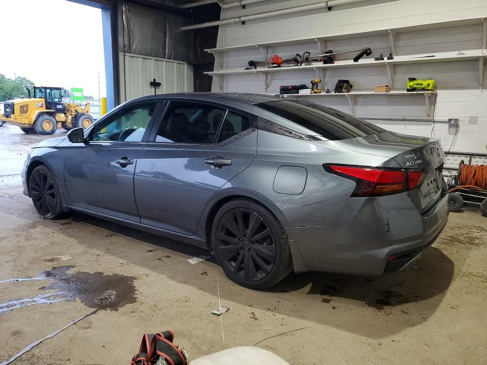 2020 NISSAN ALTIMA SR 2