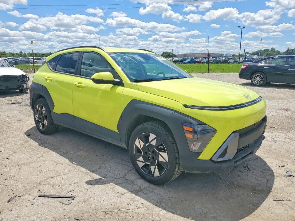2024 HYUNDAI KONA SEL 4