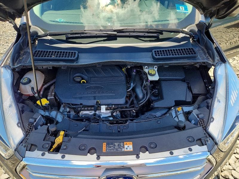 2017 FORD ESCAPE SE 11