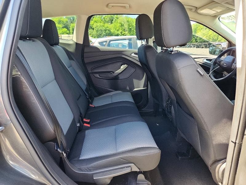 2017 FORD ESCAPE SE 10