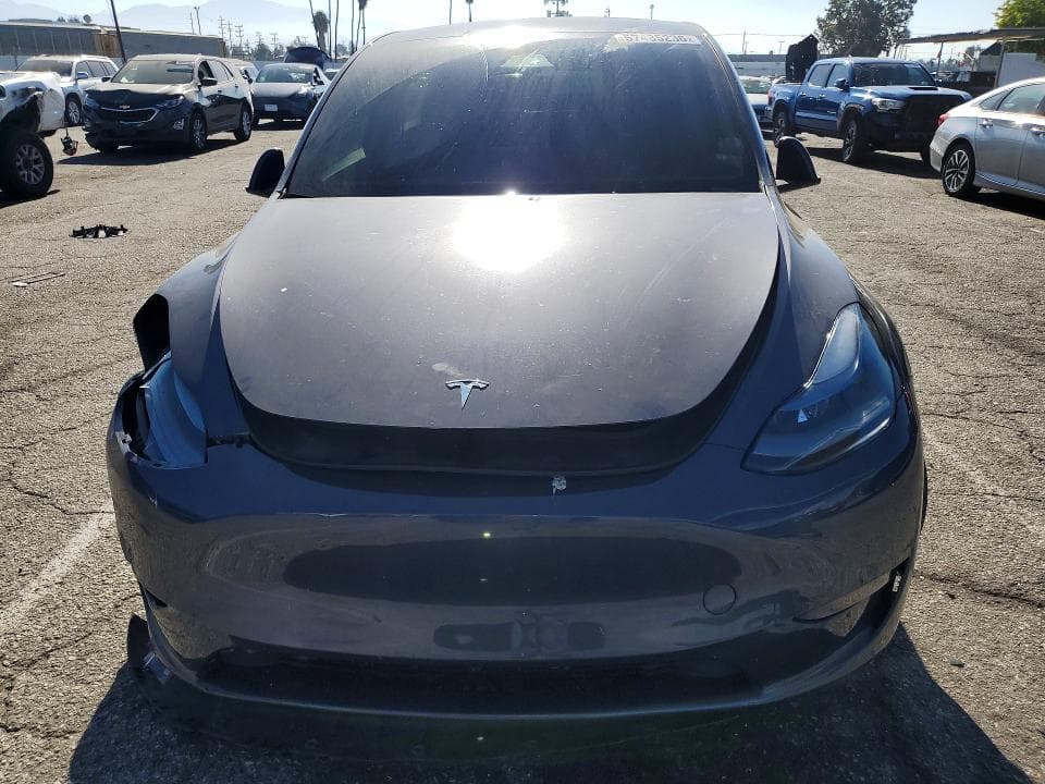 2023 TESLA MODEL Y 5