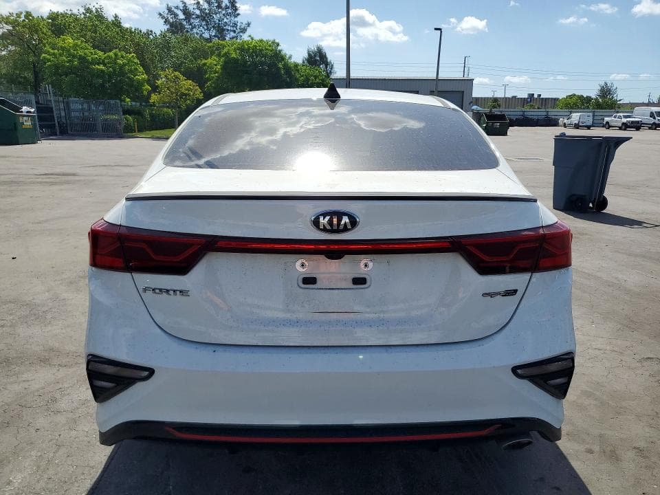 2021 KIA FORTE GT LINE 6