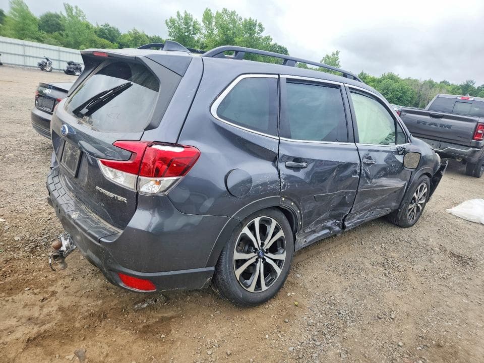 2024 SUBARU FORESTER LIMITED LIMITED 3