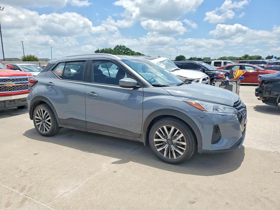2024 NISSAN KICKS SV 4