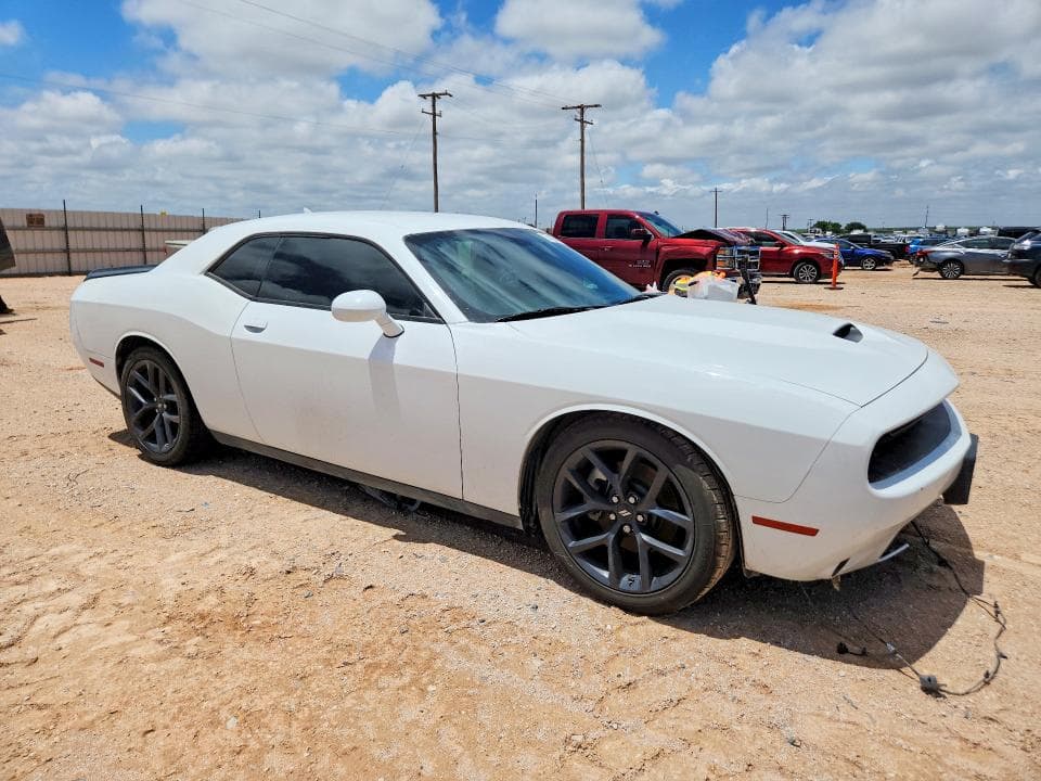2021 DODGE CHALLENGER GT 4
