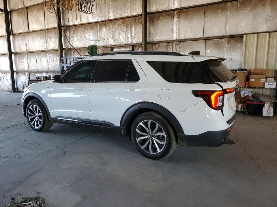 2025 FORD EXPLORER ST-LINE 2