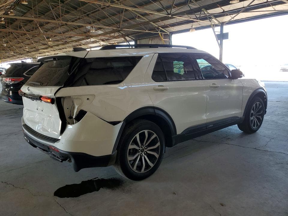 2025 FORD EXPLORER ST-LINE 3