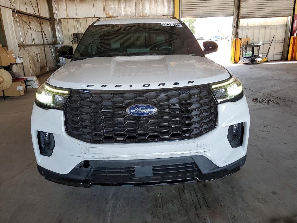 2025 FORD EXPLORER ST-LINE 5
