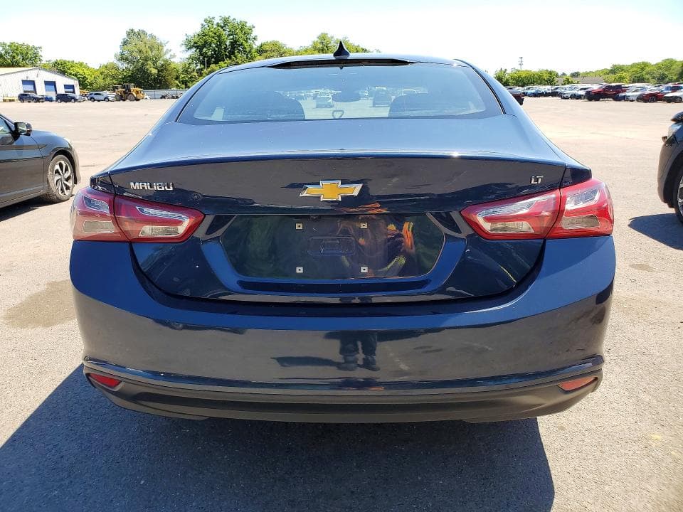 2022 CHEVROLET MALIBU LT 6