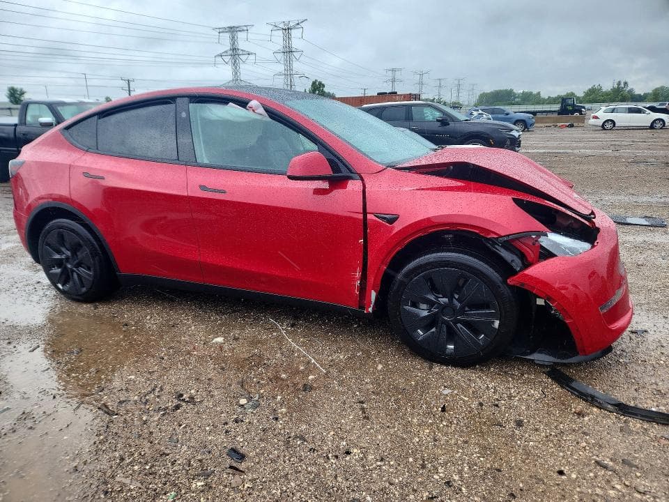 2023 TESLA MODEL Y 4