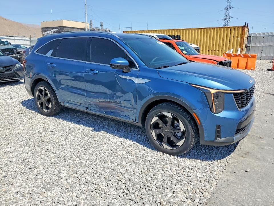 2025 KIA SORENTO EX 4